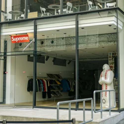 Fachadas de vidrio y vitrinas comerciales